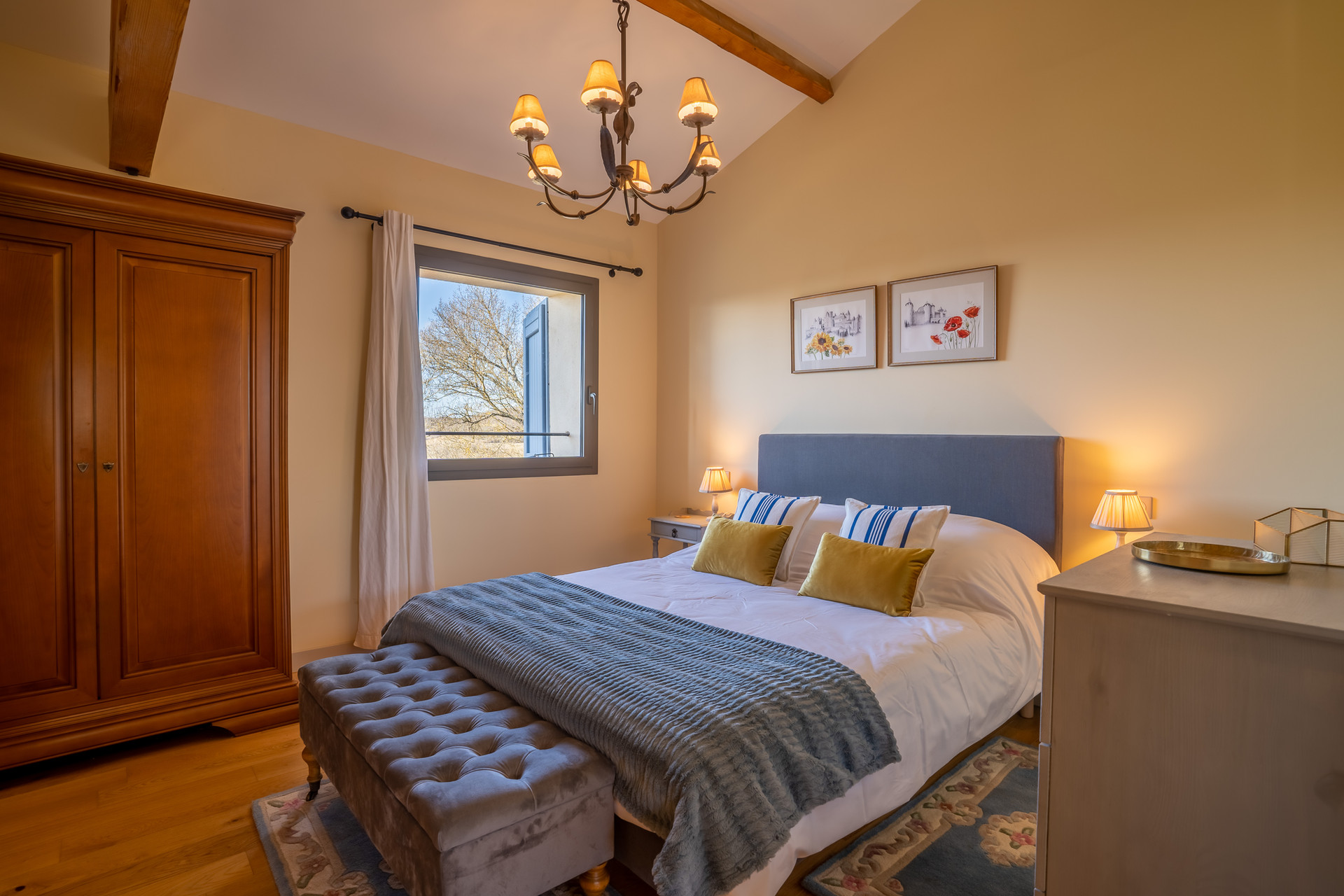 Gite blue bedroom